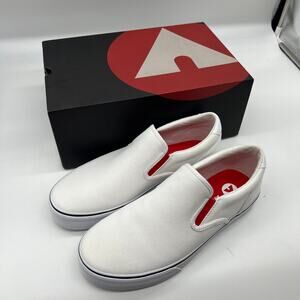 Airwalk Ride-J Men’s Size 10.5 Skater Shoes White Color New in Box